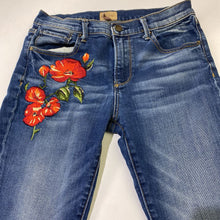 Load image into Gallery viewer, Driftwood Jackie embroidered jeans 27
