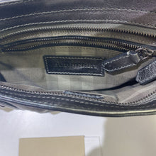 Load image into Gallery viewer, Pineda Covalin handbag
