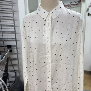 Uniqlo polka dot top XXL NWT