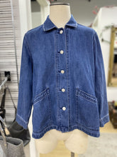 Load image into Gallery viewer, Gap denim jacket M
