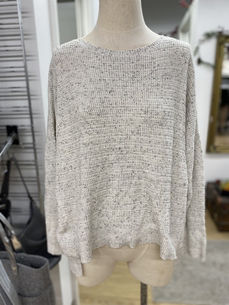 Eileen Fisher hi/low hem sweater L