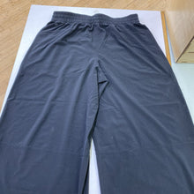 Load image into Gallery viewer, Lululemon printed wide leg pants 10
