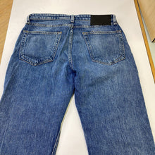 Load image into Gallery viewer, Rag &amp; Bone Rosa Mid Rise boyfriend jeans 27
