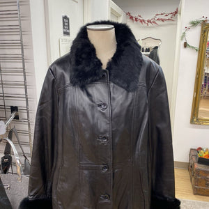 Danier fur trimmed lined coat 3XL