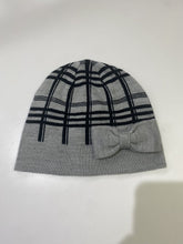 Load image into Gallery viewer, Kate Spade bow detail toque
