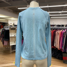 Load image into Gallery viewer, Lululemon metallic stretchy long sleeve top 12
