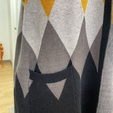 Load image into Gallery viewer, Grace Karin argyle cardi L
