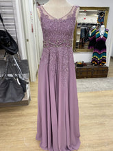 Load image into Gallery viewer, JJ&#39;s House formal dress S/XS
