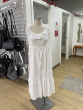 Load image into Gallery viewer, Primark crinkled dress 8(UK12)
