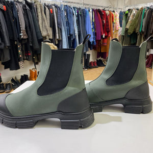 Ganni rubber ankle boots 39