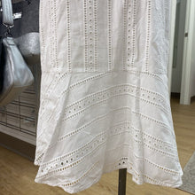 Load image into Gallery viewer, Banana Republic eyelet dress 8
