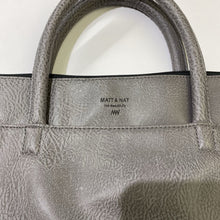Load image into Gallery viewer, Matt &amp; Nat large satchel
