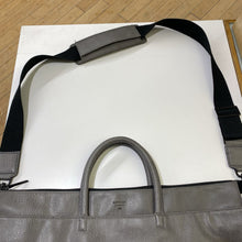 Load image into Gallery viewer, Matt &amp; Nat large satchel
