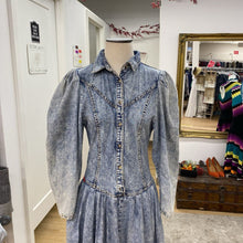 Load image into Gallery viewer, Hollywood vintage denim dress 5
