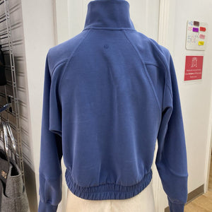 Lululemon light zip up 2