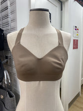 Load image into Gallery viewer, Lululemon sports bra C36
