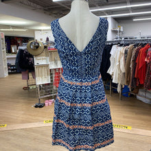 Load image into Gallery viewer, Skies Are Blue chambray dress S
