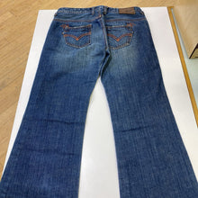 Load image into Gallery viewer, Levis Copper vintage jeans 29
