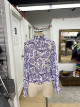 Load image into Gallery viewer, Glamorous floral top 10
