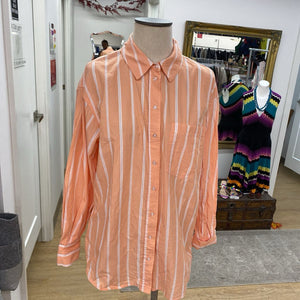 Dynamite striped button up top M