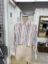 Load image into Gallery viewer, Dynamite crop striped top M
