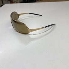 Load image into Gallery viewer, Gucci vintage sunglasses 110gg1661/s 00053
