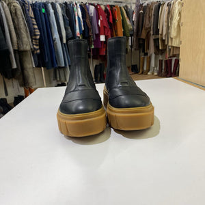 Sorel Caribou X Chelsea boots 7.5