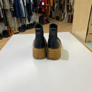 Sorel Caribou X Chelsea boots 7.5