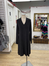 Load image into Gallery viewer, Eileen Fisher dress M
