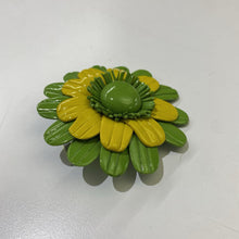 Load image into Gallery viewer, Pono Italy Lucite Flower Brooch
