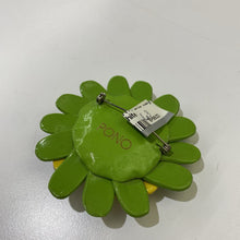 Load image into Gallery viewer, Pono Italy Lucite Flower Brooch
