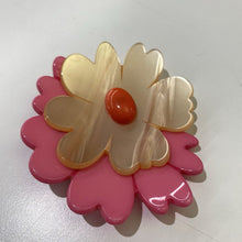 Load image into Gallery viewer, Pono Italy Lucite Flower Brooch
