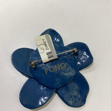 Load image into Gallery viewer, Pono Italy Lucite Flower Brooch
