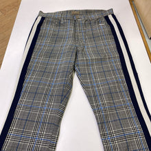 Load image into Gallery viewer, Mother plaid/striped pants 28
