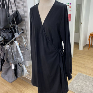 COS wrap dress M