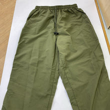 Load image into Gallery viewer, MEC Mountain Equipment Coop nylon pants M
