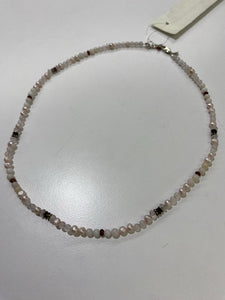 Sajen beaded necklace