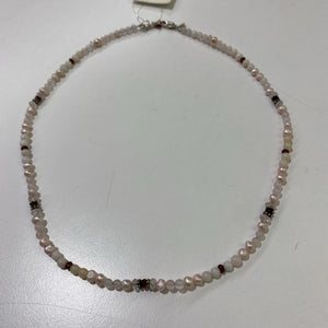 Sajen beaded necklace