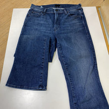 Load image into Gallery viewer, Mother The Insider Crop jeans 27
