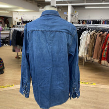 Load image into Gallery viewer, Zara denim Shirt XL
