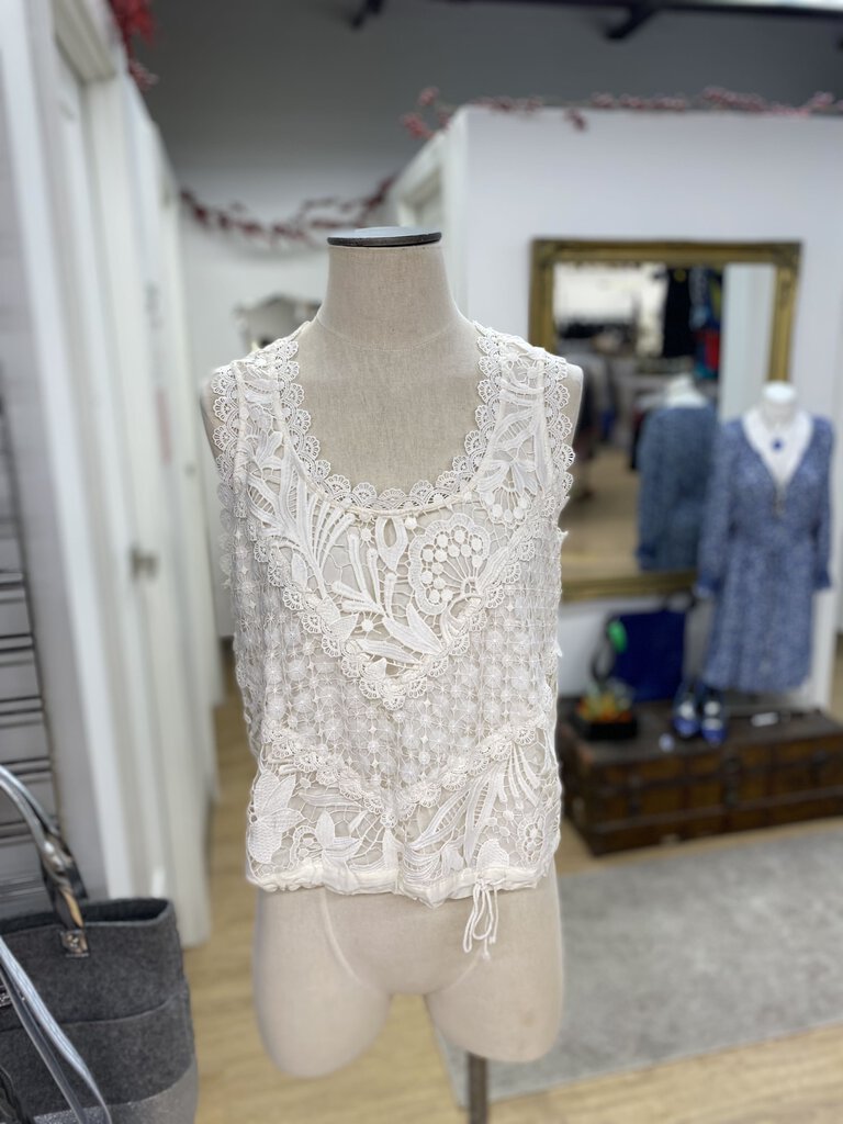 TINY lace overlay top S