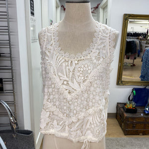 TINY lace overlay top S