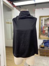 Load image into Gallery viewer, H Halston sleeveless top S NWT
