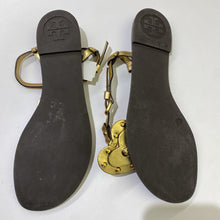 Load image into Gallery viewer, Tory Burch heart sandals 11
