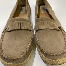 Load image into Gallery viewer, UGG Marrah loafers 9
