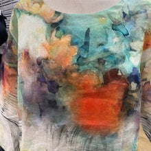 Load image into Gallery viewer, D&#39;AKU Handcrafted in Ottawa linen/blend top O/S
