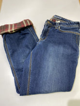 Load image into Gallery viewer, Carhartt plaid lined jeans 8
