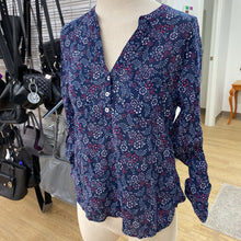 Load image into Gallery viewer, Carve floral organic cotton top XS
