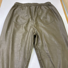 Load image into Gallery viewer, Zara pleather pants S
