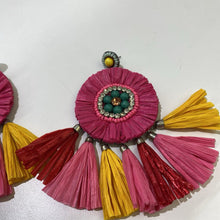 Load image into Gallery viewer, Raffia statement earrings
